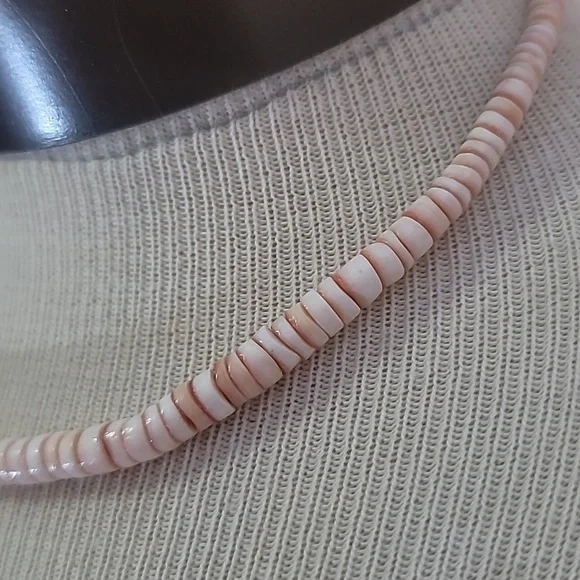 Shell choker necklace tropical beach vacation cruise resortwear - Picture 3 of 7